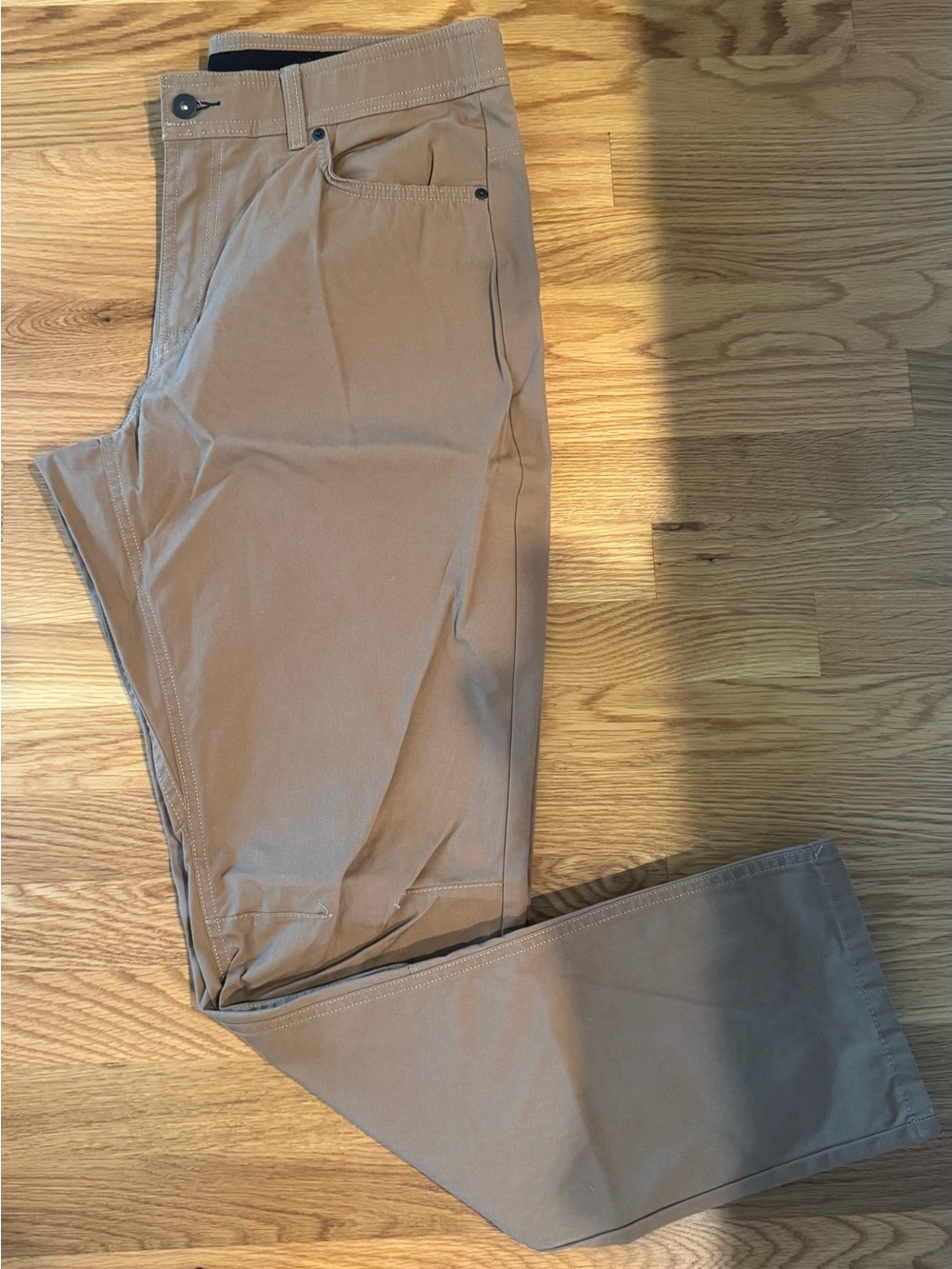 Men's Columbia Dark Tan Chino Pants
